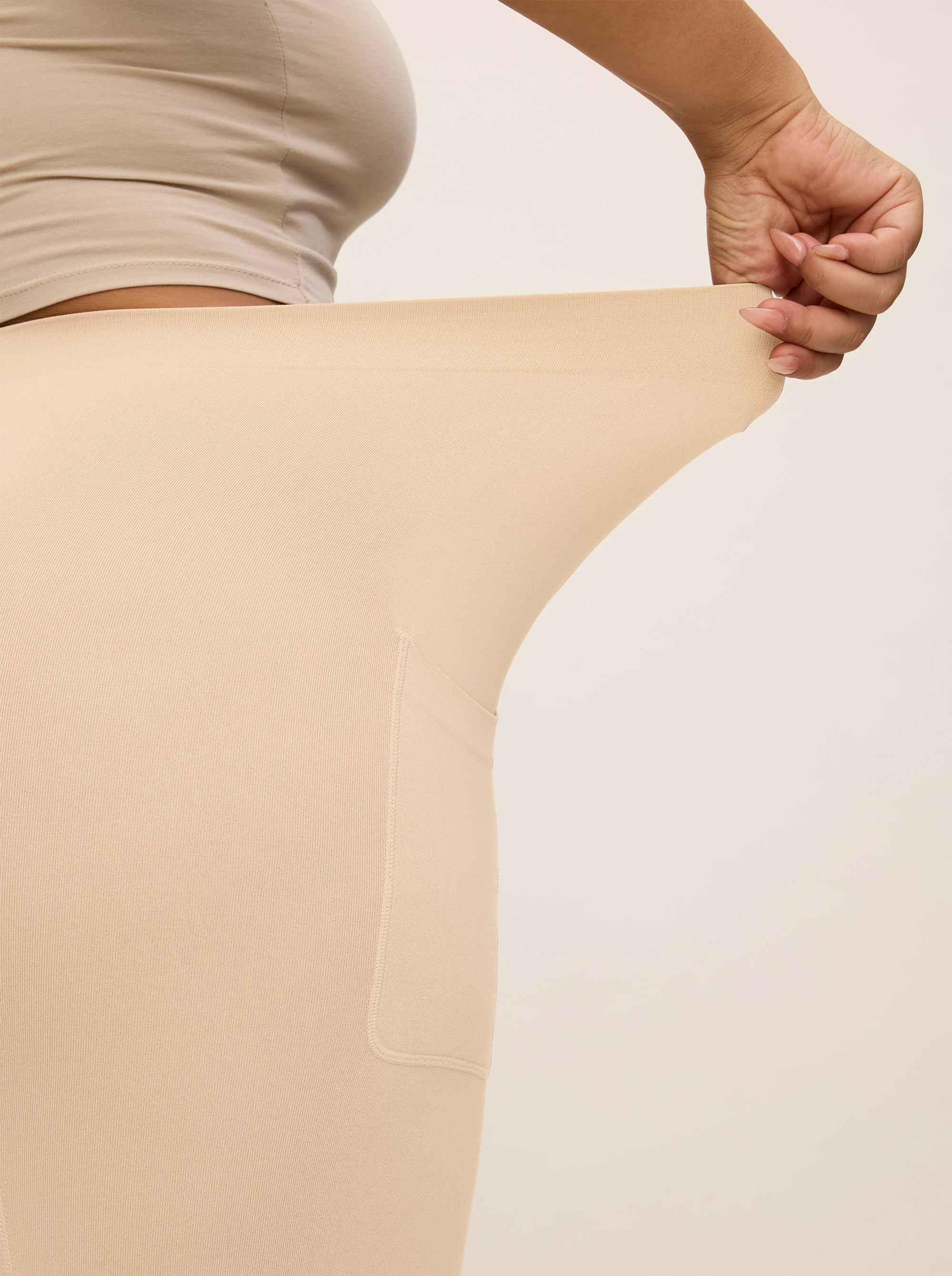 The Cargo 9" Beige - Image 4