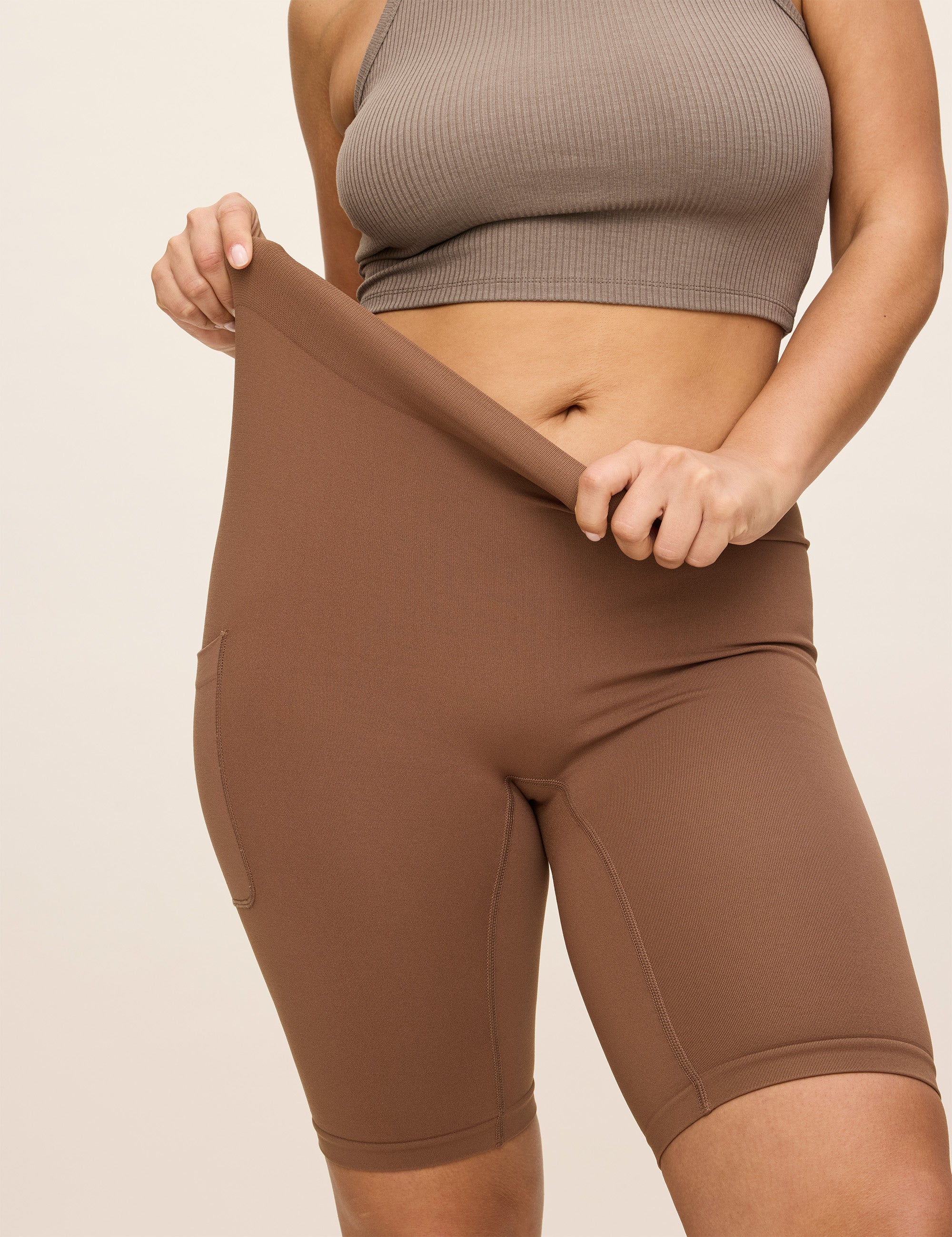 The Cargo 9" Mocha - Image 4